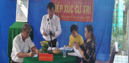 ĐẠI BIỂU HĐND THÀNH PHỐ SA ĐÉC VÀ XÃ TÂN PHÚ ĐÔNG TIẾP XÚC CỬ TRI ẤP PHÚ HÒA ĐẠI BIỂU HĐND THÀNH PHỐ SA ĐÉC VÀ XÃ TÂN PHÚ ĐÔNG TIẾP XÚC CỬ TRI ẤP PHÚ HÒA