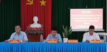 ĐẢNG UỶ XÃ TÂN PHÚ ĐÔNG TỔ CHỨC TIẾP XÚC ĐỐI THOẠI VỚI NHÂN DÂN ĐẢNG UỶ XÃ TÂN PHÚ ĐÔNG TỔ CHỨC TIẾP XÚC ĐỐI THOẠI VỚI NHÂN DÂN