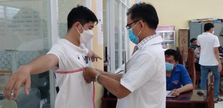 HỘI ĐỒNG NGHĨA VỤ QUÂN SỰ XÃ TÂN PHÚ ĐÔNG TỔ CHỨC SƠ TUYỂN SỨC KHỎE NGHĨA VỤ QUÂN SỰ NĂM 2023 HỘI ĐỒNG NGHĨA VỤ QUÂN SỰ XÃ TÂN PHÚ ĐÔNG TỔ CHỨC SƠ TUYỂN SỨC KHỎE NGHĨA VỤ QUÂN SỰ NĂM 2023